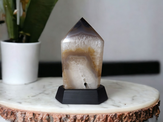 Agate Point on Stand for protection & strength