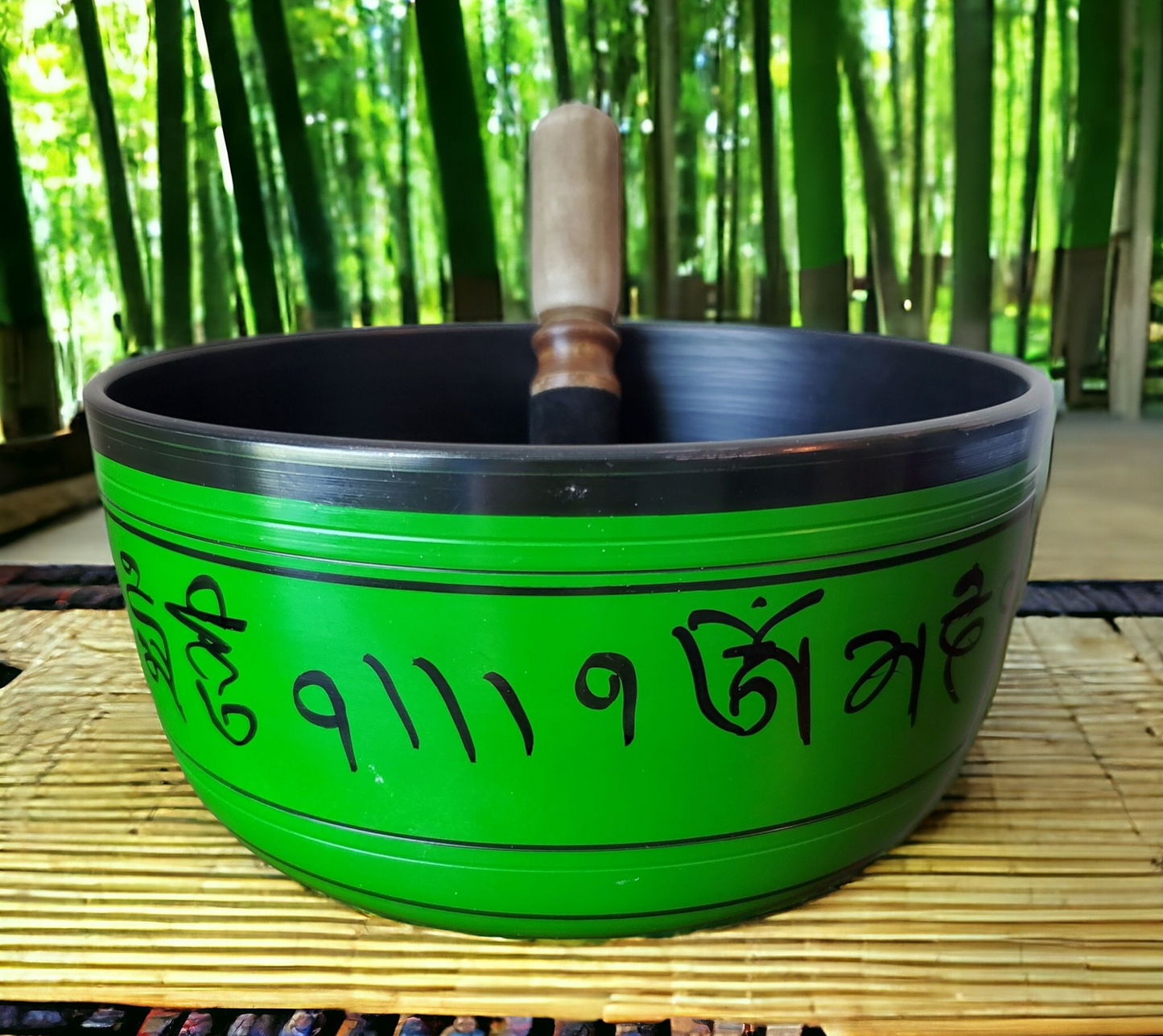 Singing Bowl for sound therapy & relaxation